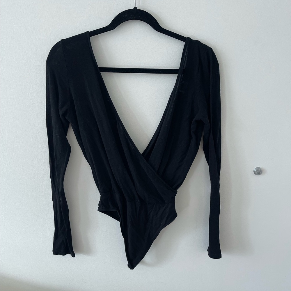 Aritzia Black Long Sleeve Bodysuit